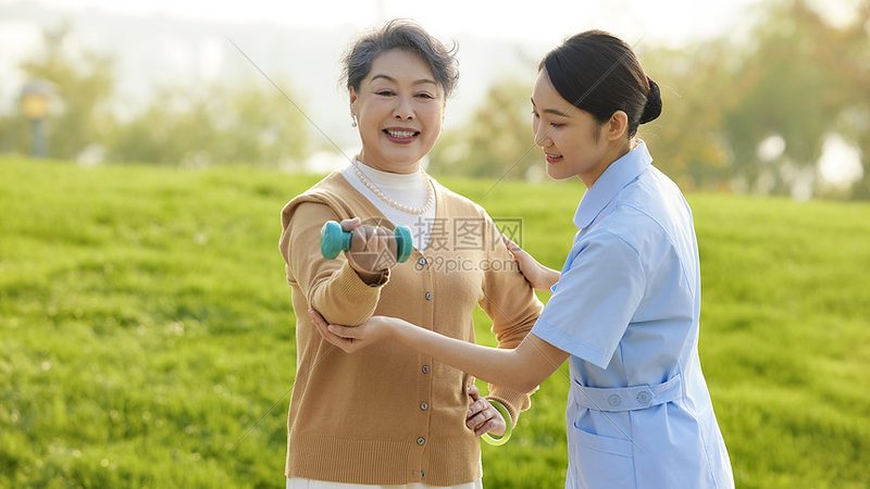 北京高端陪护定制方案：揭秘定制化养老护理的奥秘