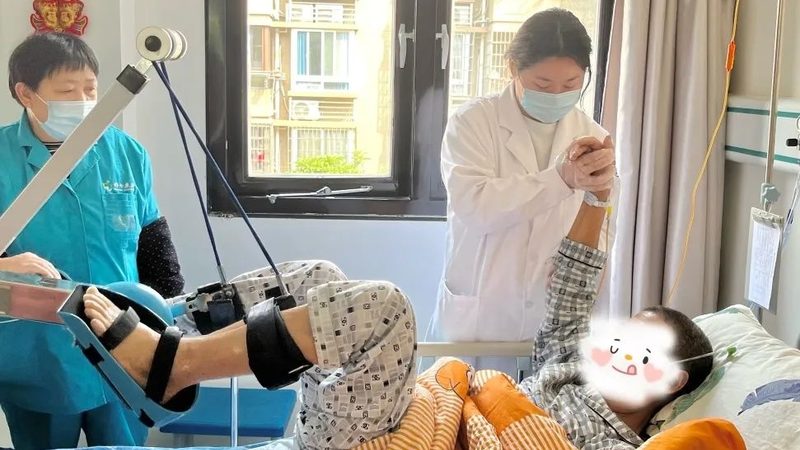 防褥疮床垫主要通过以下几种方式来预防褥疮的发生：