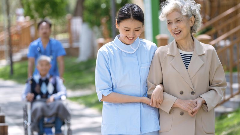 以成都地区为例，地面找平的报价大致如下：